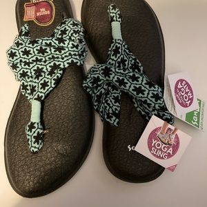 Sanuk yoga Sandal teal and brown